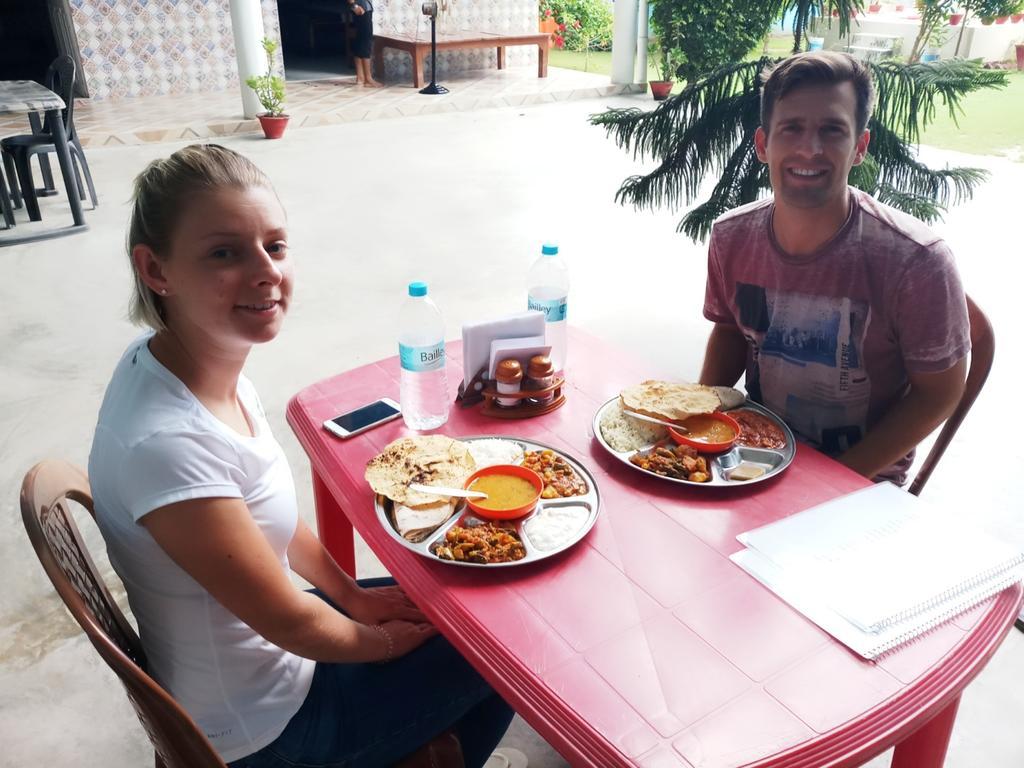 Sri Yoga Mandir Hotell Varanasi Eksteriør bilde
